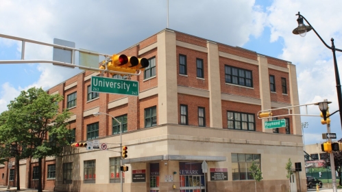 exterior of rutgers-newark business office