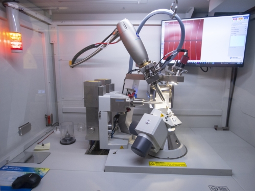 Rigaku Synergy-S X-Ray Single Crystal Diffractometer in Olson Hall on the Newark campus.